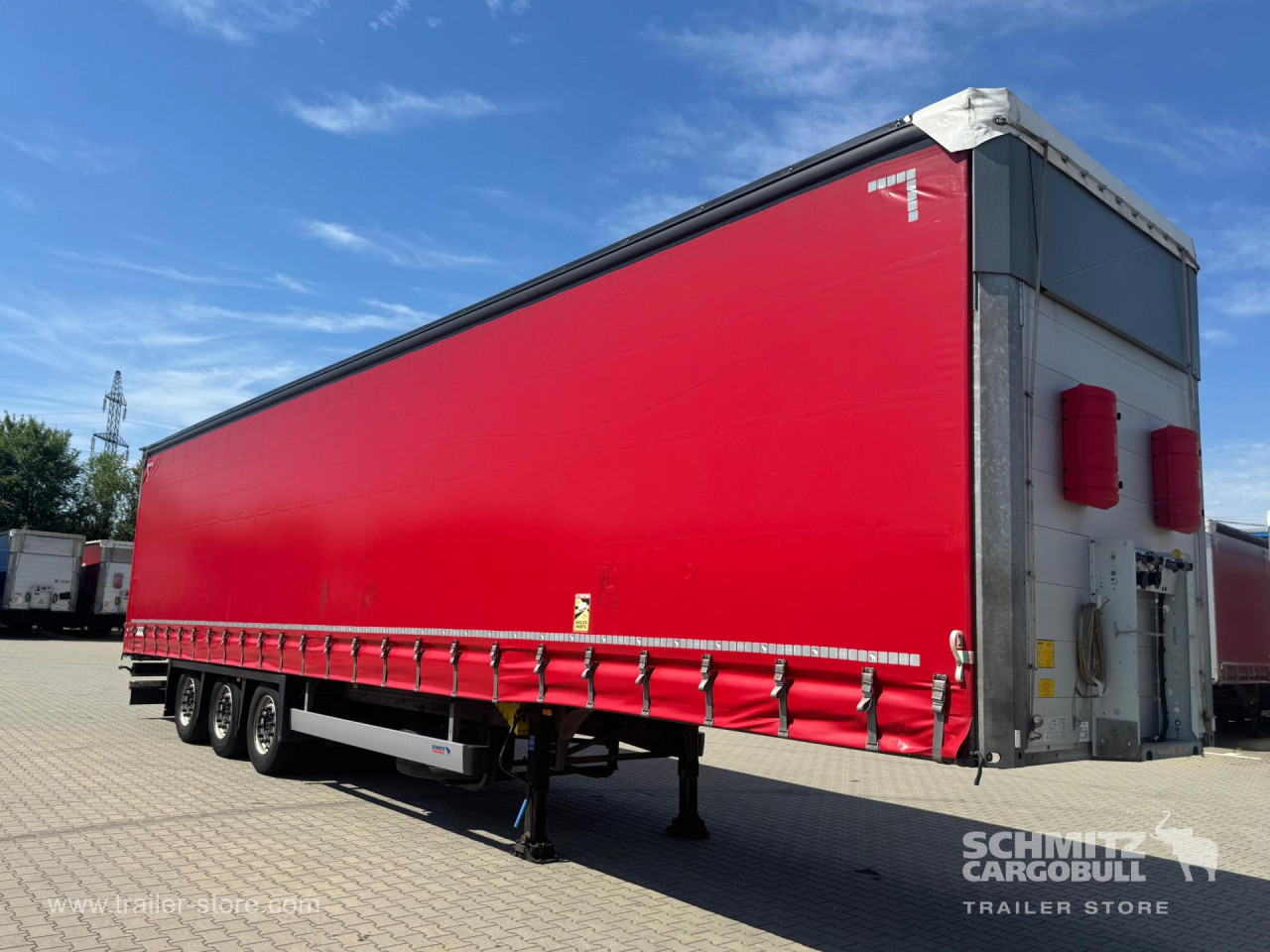 Schmitz Cargobull Curtainsider Mega 