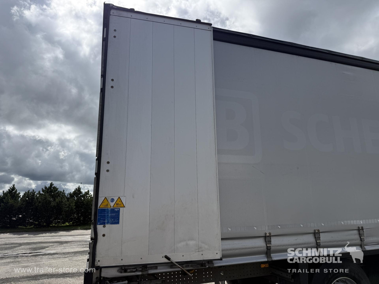 Schmitz Cargobull Curtainsider Standard 