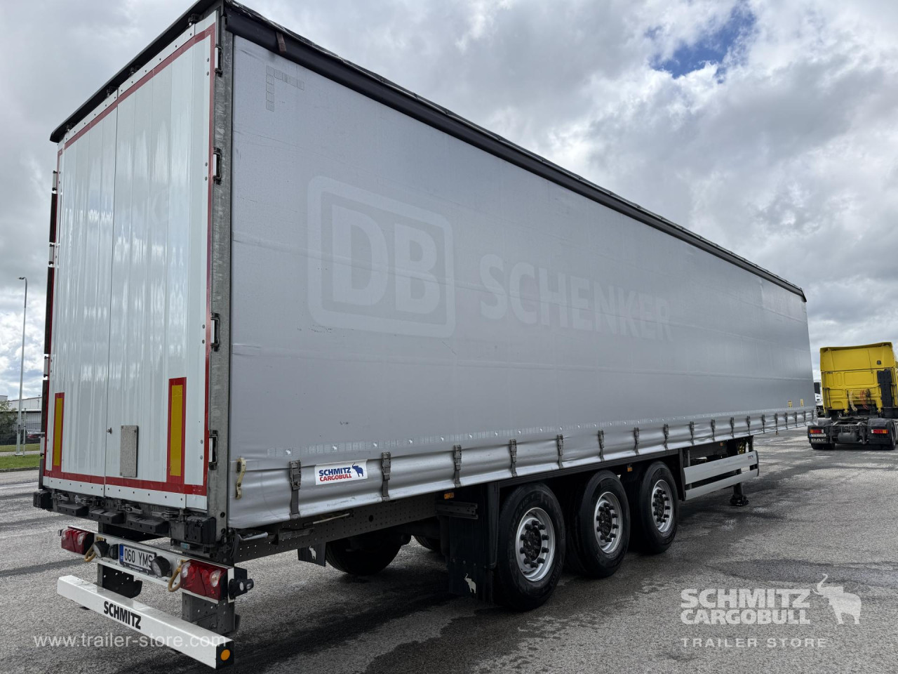 Schmitz Cargobull Curtainsider Standard 