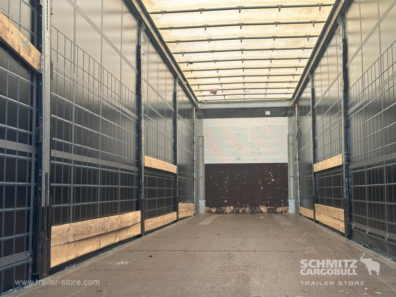 Schmitz Cargobull Semitrailer Curtainsider Standard 