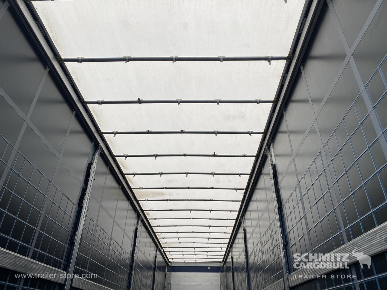 Schmitz Cargobull Semitrailer Curtainsider Standard 