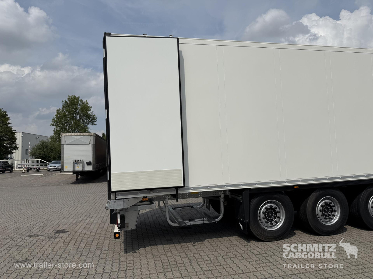Schmitz Cargobull Tiefkühler Standard Doppelstock Trennwand 