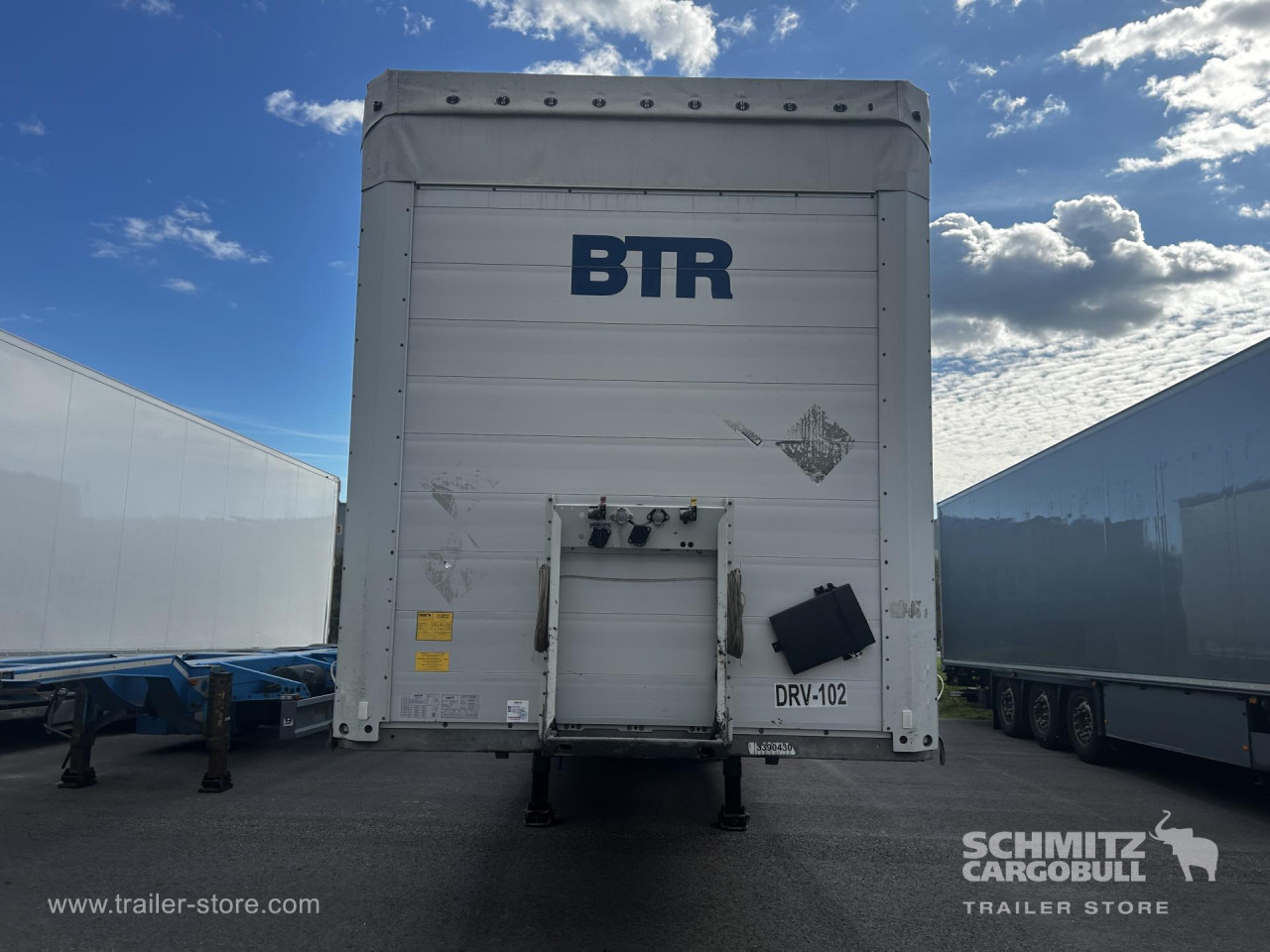 Schmitz Cargobull Curtainsider Standard 