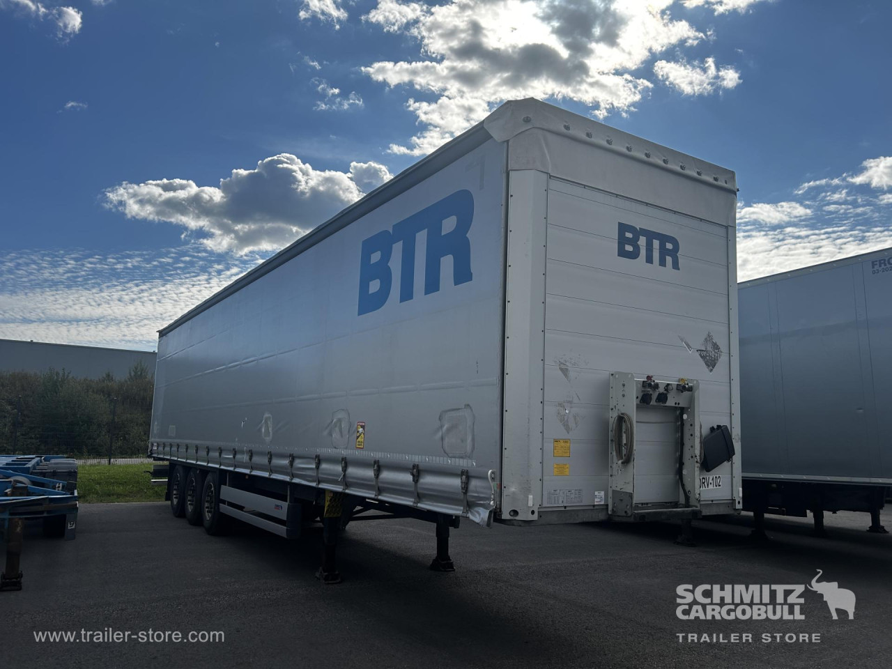 Schmitz Cargobull Curtainsider Standard 