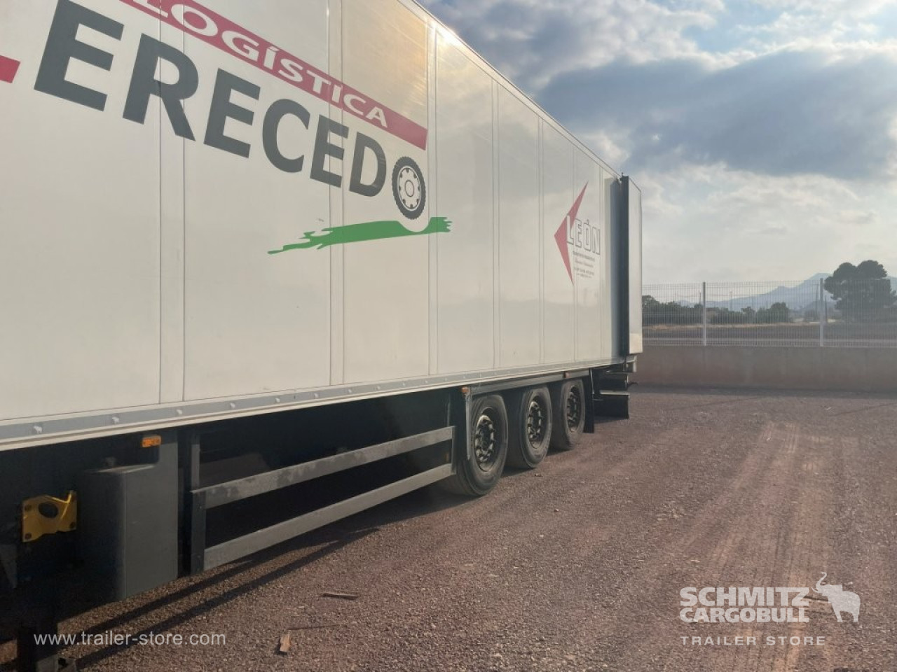 Schmitz Cargobull Semiremolque Frigo Standard 