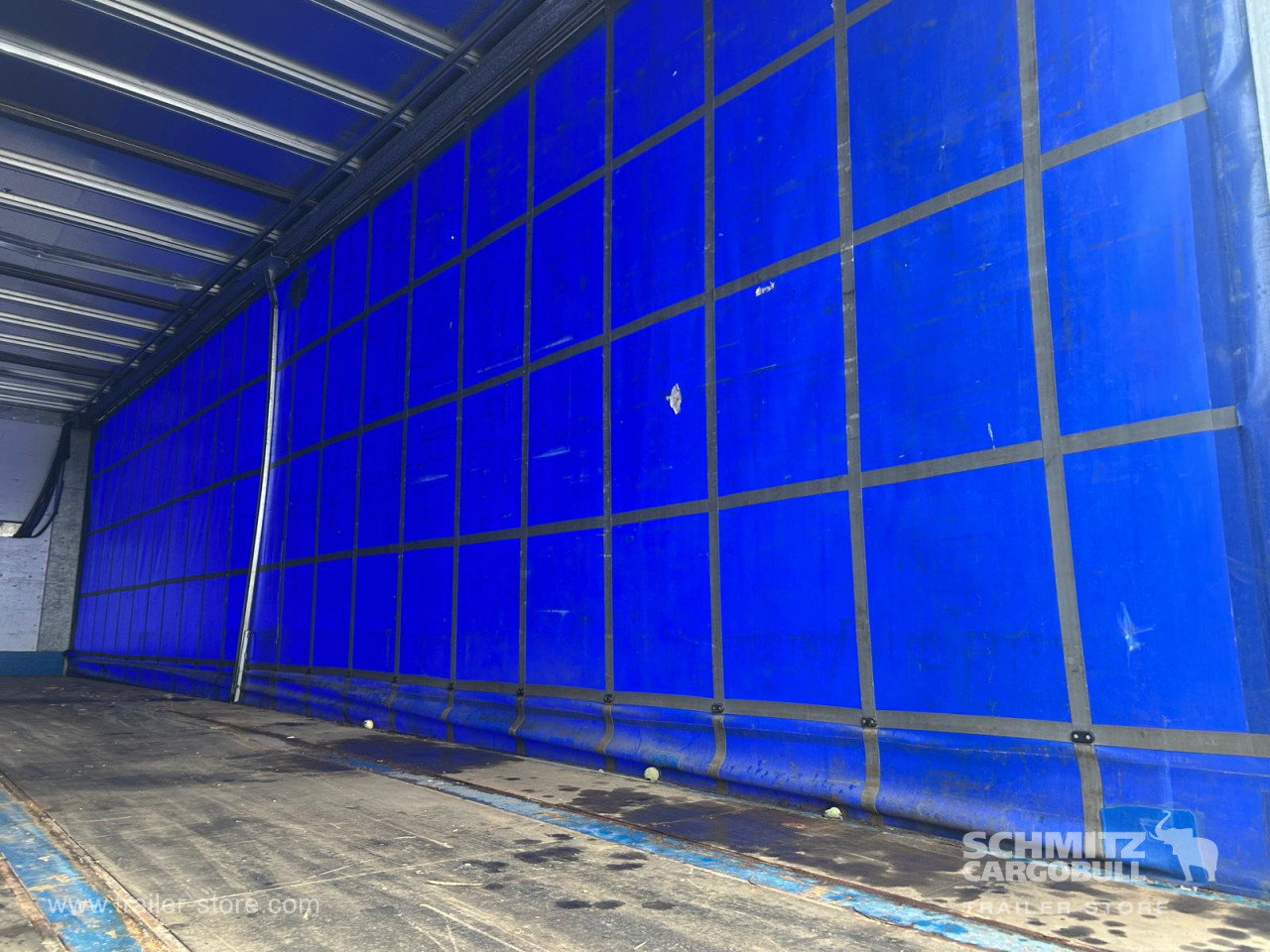 MONTRACON Curtainsider Standard UK 