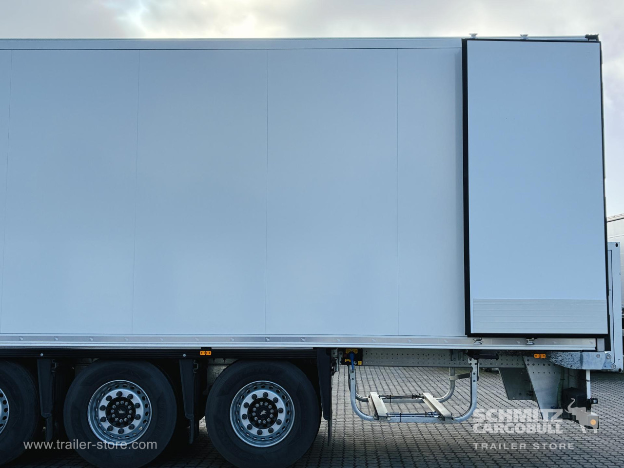 Schmitz Cargobull Tiefkühler Fleischhang 