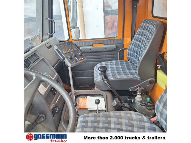 Unimog U 130 4x4, Kipper, Zapfwelle vorne+hinten, 