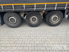 Schmitz Cargobull Curtainsider Standard 