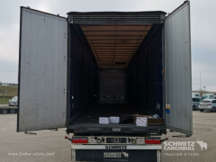 Schmitz Cargobull Curtainsider Mega 