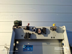 Schmitz Cargobull Curtainsider Standard Ladebordwand 