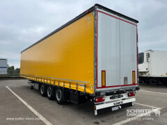 Schmitz Cargobull Curtainsider Mega 