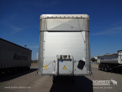 Schmitz Cargobull Curtainsider Varios 