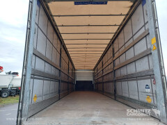 Schmitz Cargobull Curtainsider Standard Staplerhalterung 