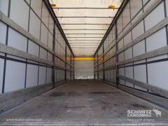 Schmitz Cargobull Curtainsider Standard 