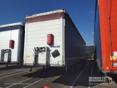 Schmitz Cargobull Semitrailer Curtainsider Standard Hayon 