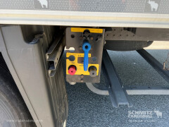 Schmitz Cargobull Reefer Meat hanging system 