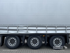 Schmitz Cargobull Curtainsider Mega Getränke 