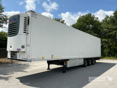 Schmitz Cargobull Reefer Meat hanging system 