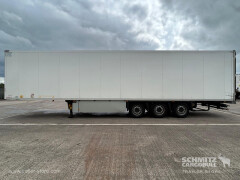 Schmitz Cargobull Reefer Meat hanging system 