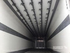 Schmitz Cargobull Reefer Meat hanging system 