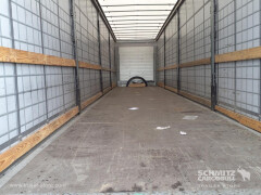Schmitz Cargobull Semitrailer Curtainsider Standard Hayon 
