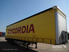 Schmitz Cargobull Curtainsider Standard 