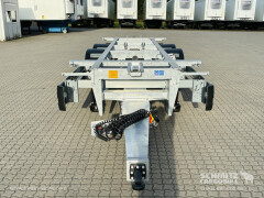 Schmitz Cargobull Zentralachsanhänger Wechselfahrgestell 