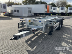 Schmitz Cargobull Zentralachsanhänger Wechselfahrgestell 