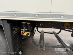 Schmitz Cargobull Reefer Meat hanging system 