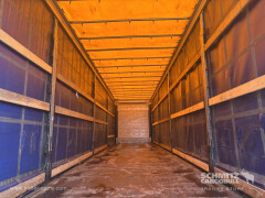 Schmitz Cargobull Curtainsider Mega 