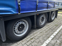 Schmitz Cargobull Curtainsider Mega 