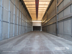 Schmitz Cargobull Curtainsider Standard Getränke 