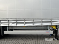 Schmitz Cargobull Curtainsider Mega Getränke 