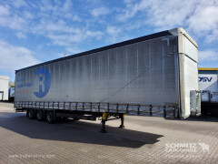 Schmitz Cargobull Curtainsider Mega Getränke 