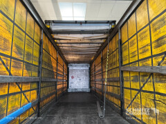 Schmitz Cargobull Curtainsider Mega 