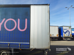 Schmitz Cargobull Semitrailer Curtainsider Mega 