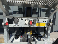 Schmitz Cargobull Tipper Steel half pipe body 24m³ 