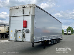 Schmitz Cargobull Curtainsider Mega Staplerhalterung Getränke 