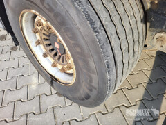 KOEGEL Curtainsider Mega 