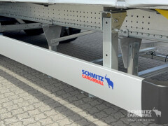 Schmitz Cargobull Curtainsider Mega Getränke 