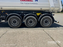 Schmitz Cargobull Tipper Steel half pipe body 28m³ 
