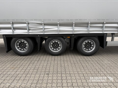 Schmitz Cargobull Curtainsider Mega Getränke 