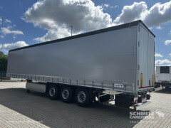 Schmitz Cargobull Curtainsider Standard Getränke 