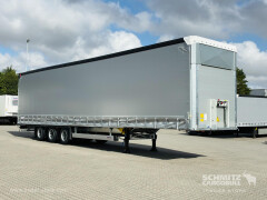 Schmitz Cargobull Curtainsider Mega Getränke 