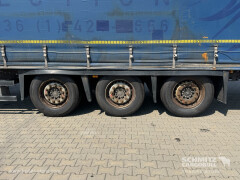 Schmitz Cargobull Curtainsider Mega 