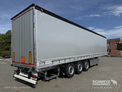 Schmitz Cargobull Curtainsider Standard Getränke 